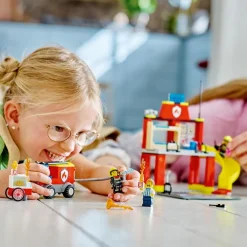 LEGO Juguete Educativo De Construccion Parque De Bomberos Y Camion De Bomberos City* Puzzles Y Construcciones
