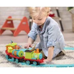 B.TOYS Tren Electrico Musical Con Luces Y Sonidos 